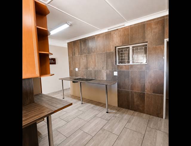 3 BEDROOM HOUSE FOR SALE IN ROTHDENE